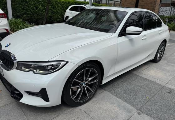 BMW 320i 2.0 16V TURBO FLEX SPORT GP AUTOMÁTICO BMW 320i 2.0 16V TURBO FLEX SPORT GP AUTOMÁTICO